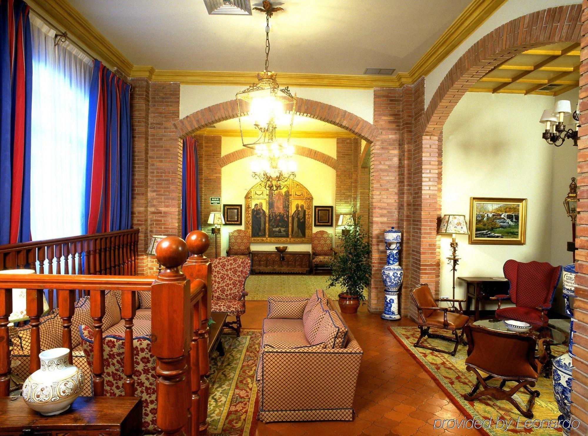 Parador De Calahorra Exterior foto